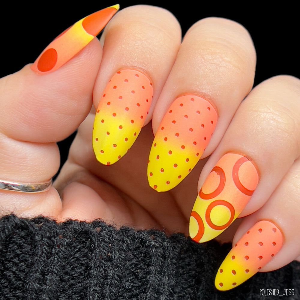 Maniology - Stamping Plate - Seeing Spots #M475 - Nail Art at Beyond Polish