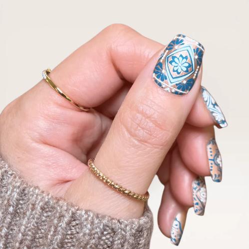 Maniology - Stamping Plate - Villa Mosaic #M696 - Nail Art at Beyond Polish