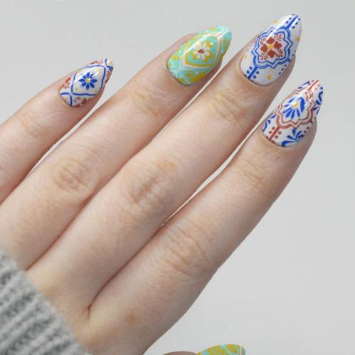 Maniology - Stamping Plate - Villa Mosaic #M696 - Nail Art at Beyond Polish