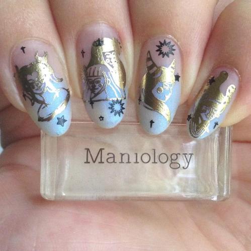 Maniology - Sun Sign Titanium Gold Mirror Chrome Nail Art Powder - Nail Art at Beyond Polish