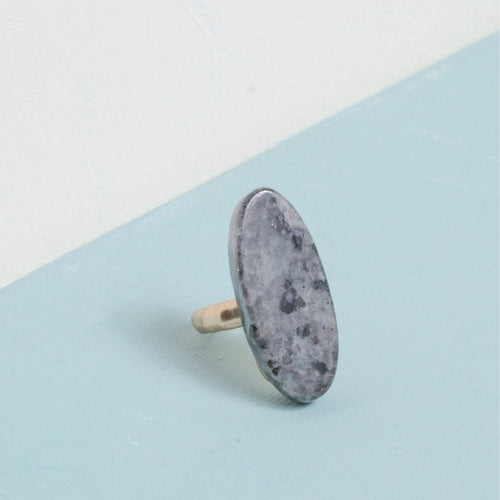 Oval Stone Ring in Gray