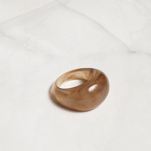 Resin Dome Ring in Brown