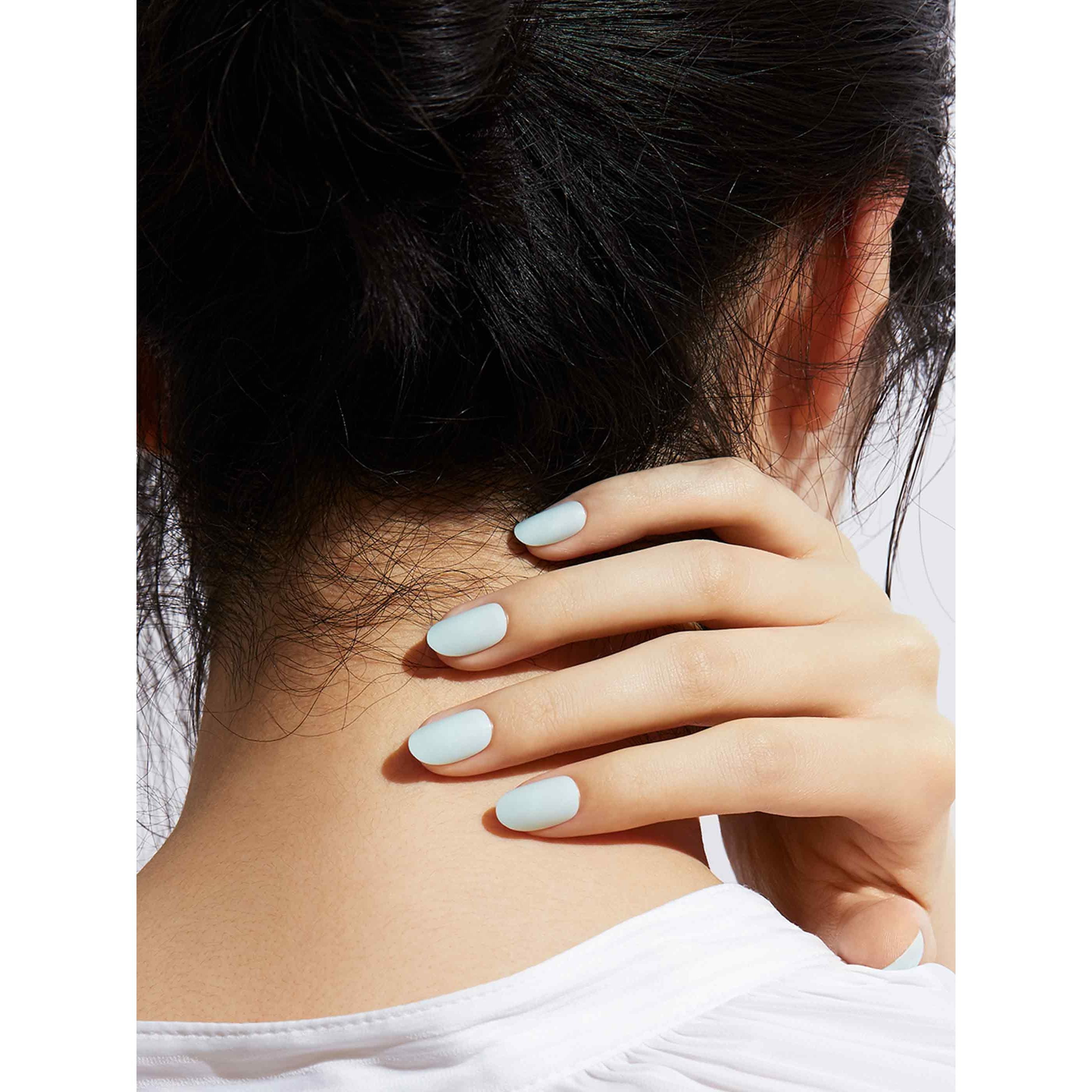 Static Nails - Reusable Pop-On Manicures - Breakfast With Audrey - Round - Nail Extensions at Beyond Polish