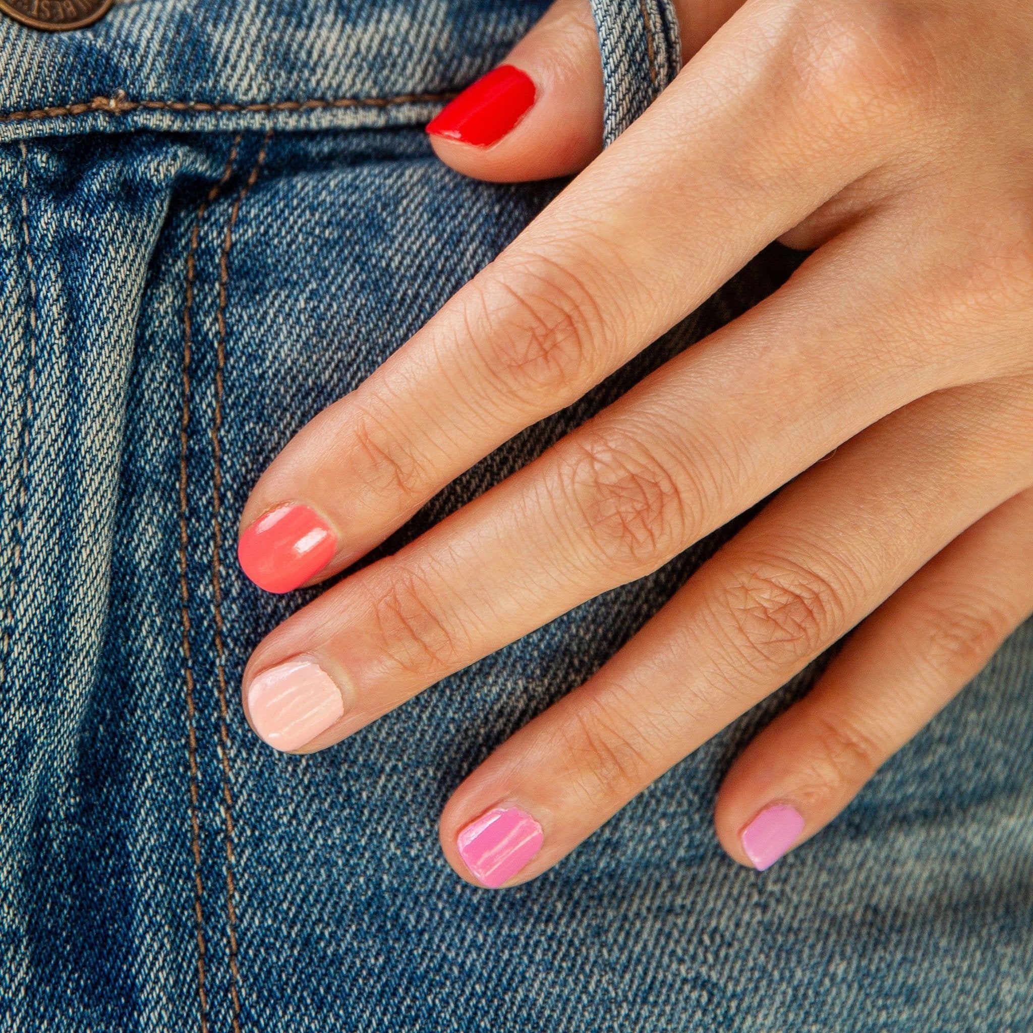 Sundays - Nail Polish - No. 08 - Nail Lacquer at Beyond Polish