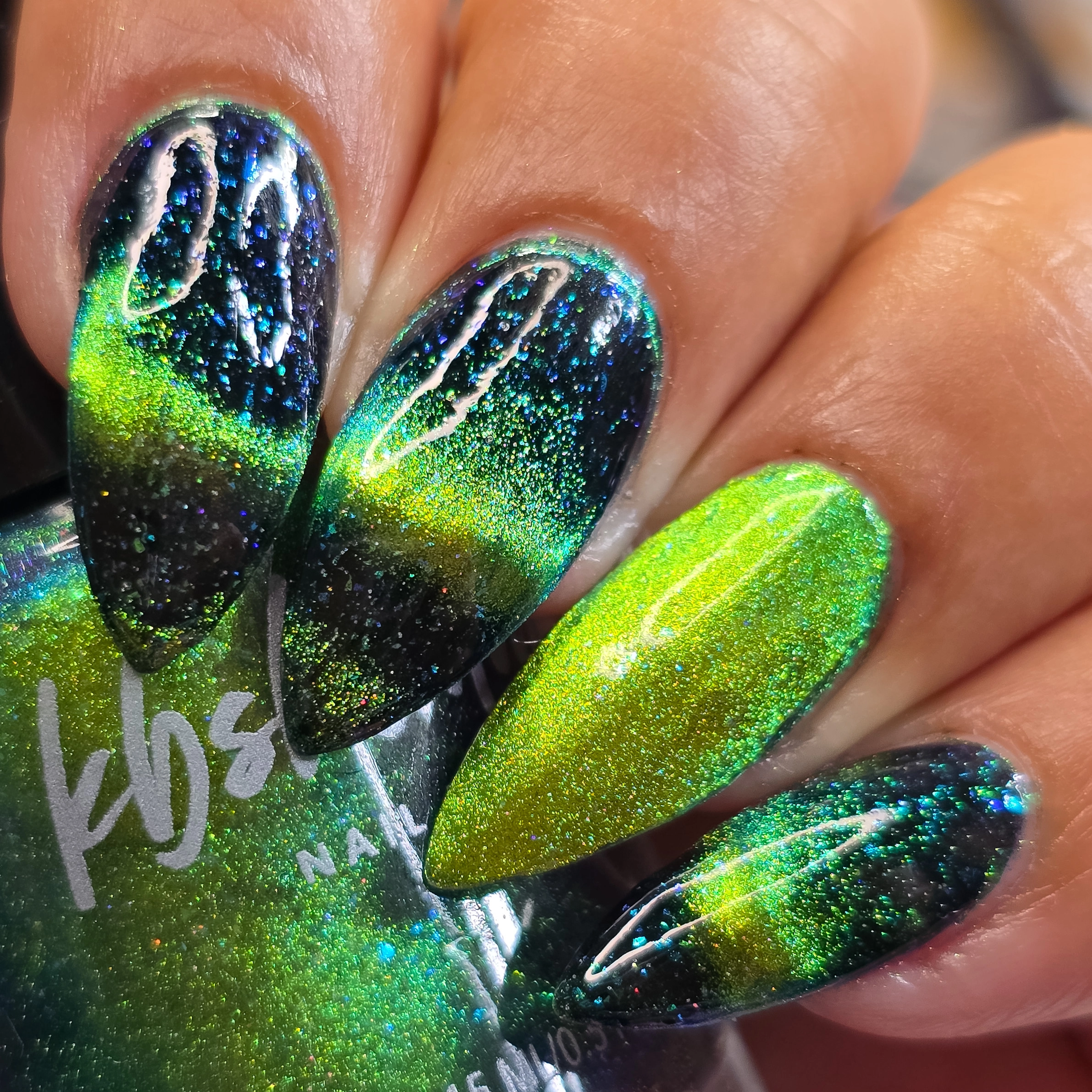 KBShimmer - Nail Polish - UfOh Yeah! Multichrome Magnetic