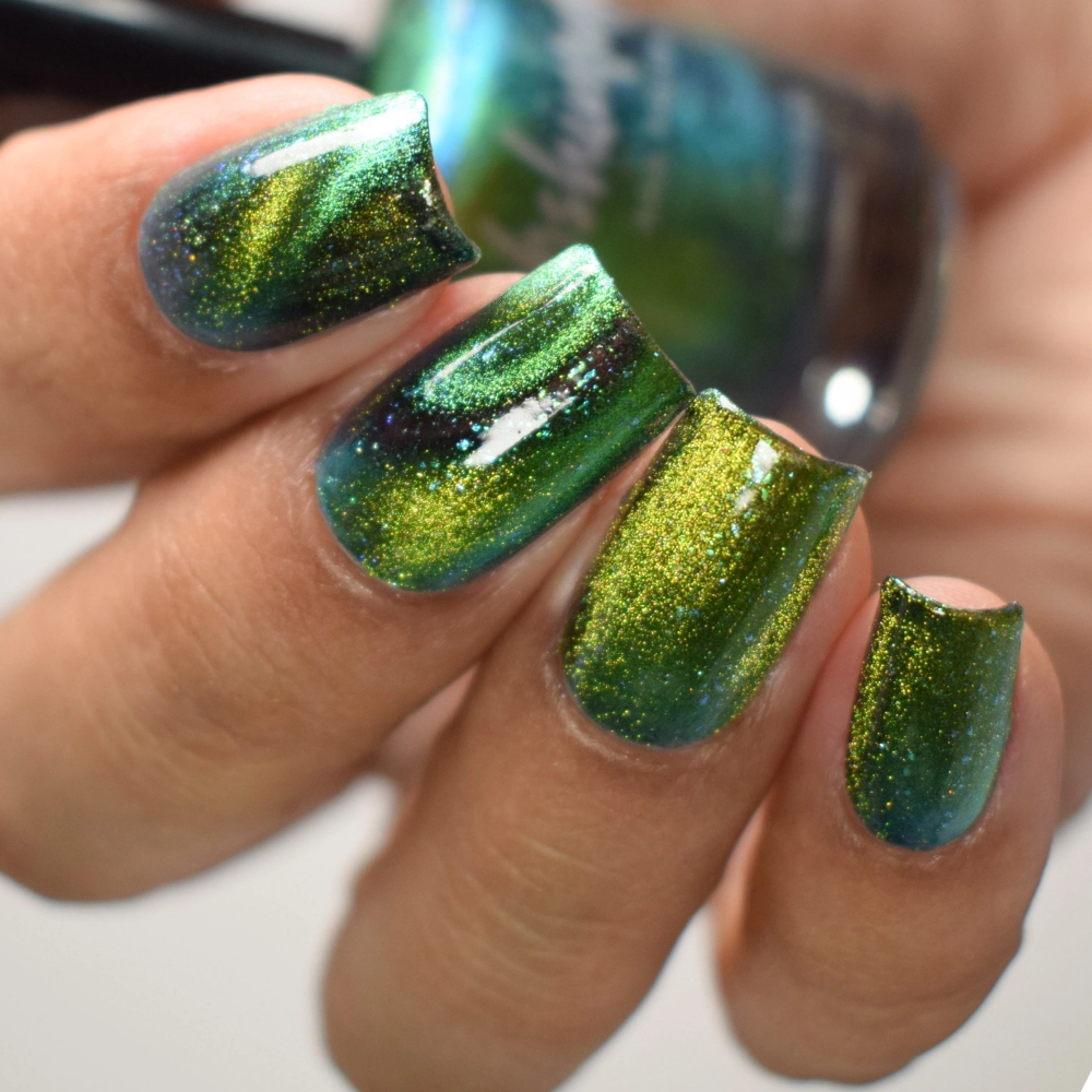 KBShimmer - Nail Polish - UfOh Yeah! Multichrome Magnetic