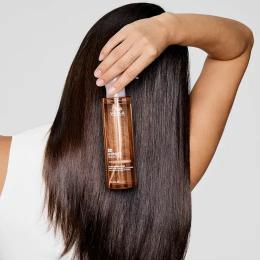 Wella - Ultimate Smooth Glass Liquid Layer 6.2oz/185ml - Hair at Beyond Polish